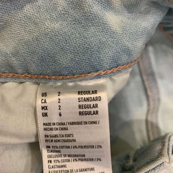 American eagle size 2 acid wash skinny jeans - Picture 3 of 4